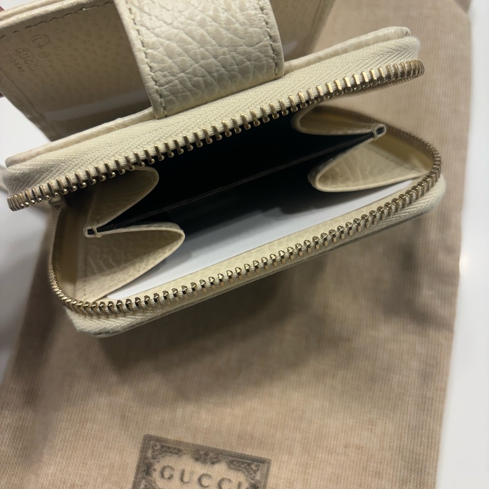 Gucci Wallet - Picture 4 of 10